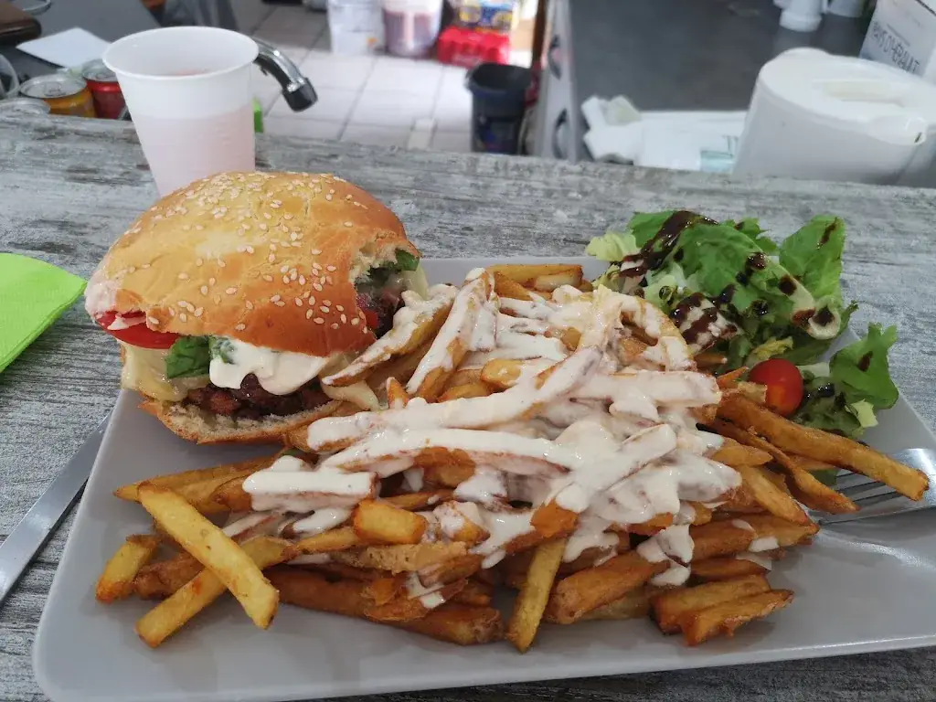 La Frite Rit_Lavernose-Lacasse_slider_image_2