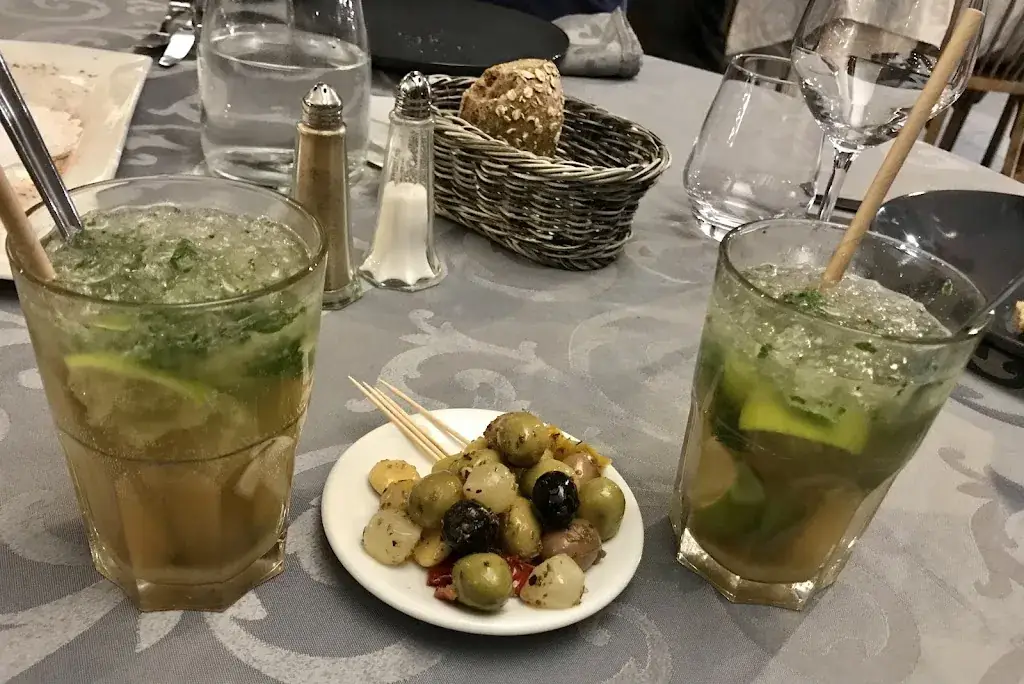 Zoë NOUGAILLON_Restaurant La Jetée_(Le_review