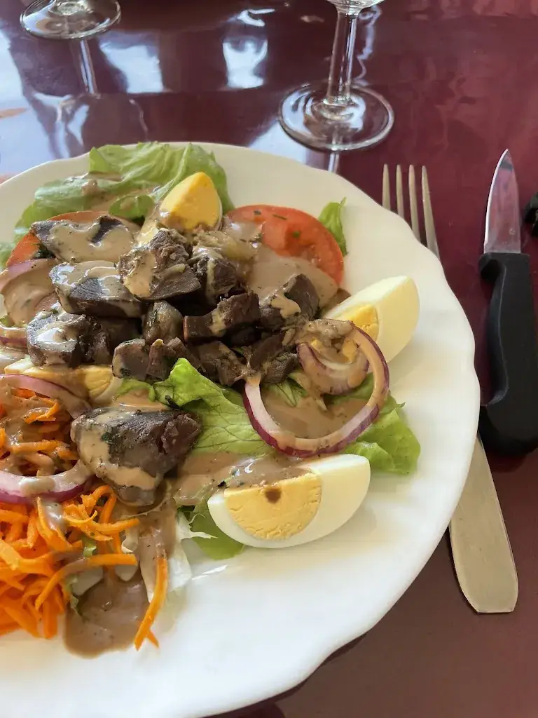 David Cau_La Fermière_Mondavezan_review