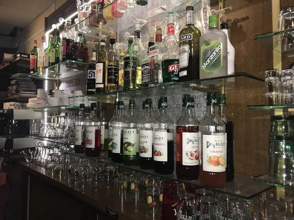 Bar Tabac du Pavé_Marcilly-le-Châtel_slider_image_3