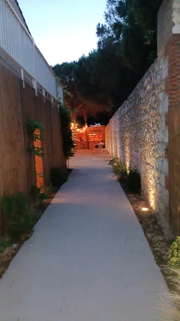 Valerie Poupin_La Cuisine Des Filles_Barcarès_review