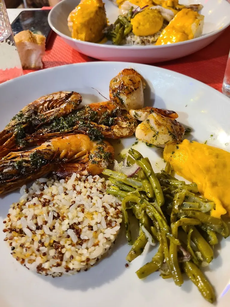 Mihaela Georgescu_La Cabane A Cactus_Barcarès_review