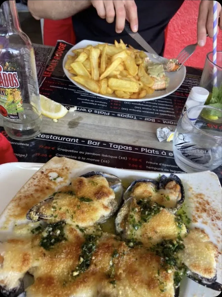 joshua guillou_Le chat rouge_Barcarès_review