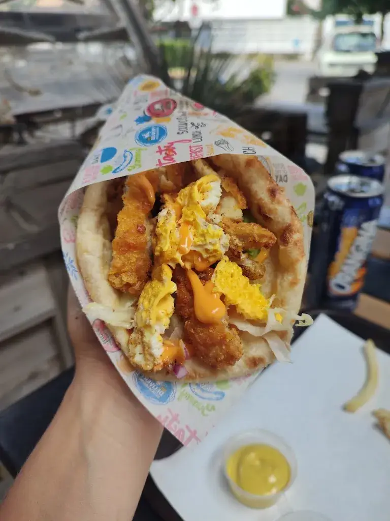 Le Royal Cheese Naan_Barcarès_slider_image_2