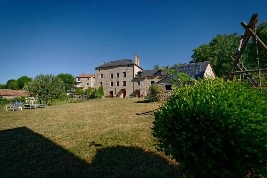 Le Petit Château Du Villard Restaurant in Malzieu-Forain