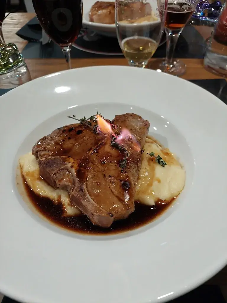 Anaïs Bellaire_OKAVO_Plaissan_review