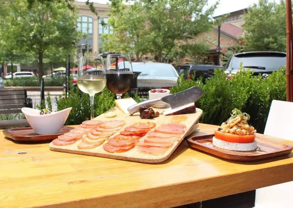 OKAVO_Plaissan_slider_image_2