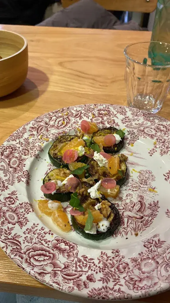 fernanda trías_Papilles_Roanne_review