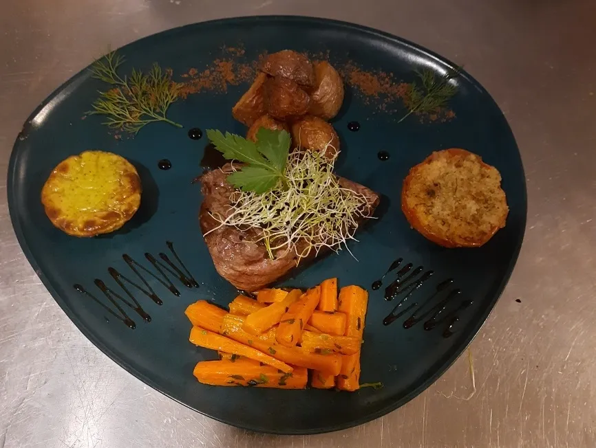 Qu Es Aquo_Vigan_slider_image_3