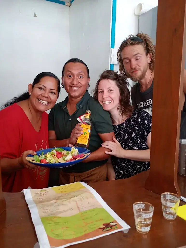 La Palapita Latina_Vigan_slider_image_1