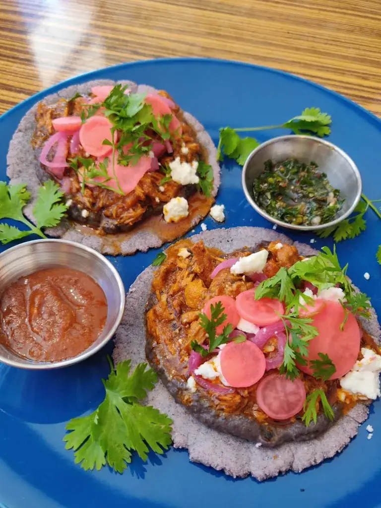 La Palapita Latina_Vigan_slider_image_3