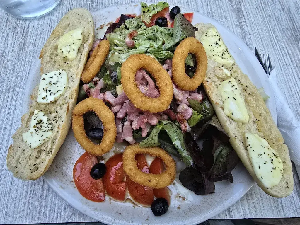 Snack Les Castas_Vigan_slider_image_3