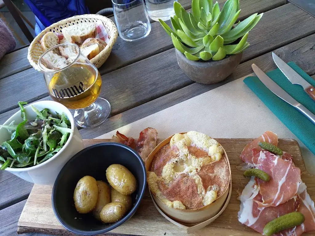 Menu_Le Carrousel/Assoc Beija-Flor_Collonges-sous-Salève_image_6