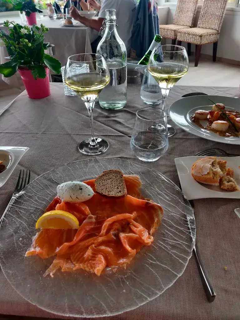 Laura mahon_L' Amarette_Grau-du-Roi_review