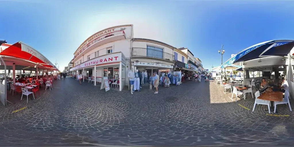 L'Huitre Rieuse restaurant in Grau-du-Roi