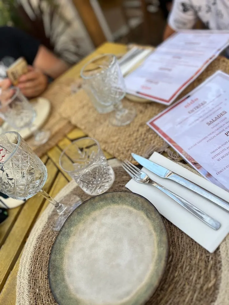 jean-christophe arlaud_nido port camargue_Grau-du-Roi_review