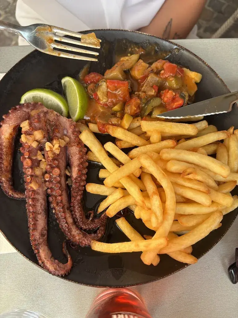 Maylis Macary_Phar’niente_Grau-du-Roi_review