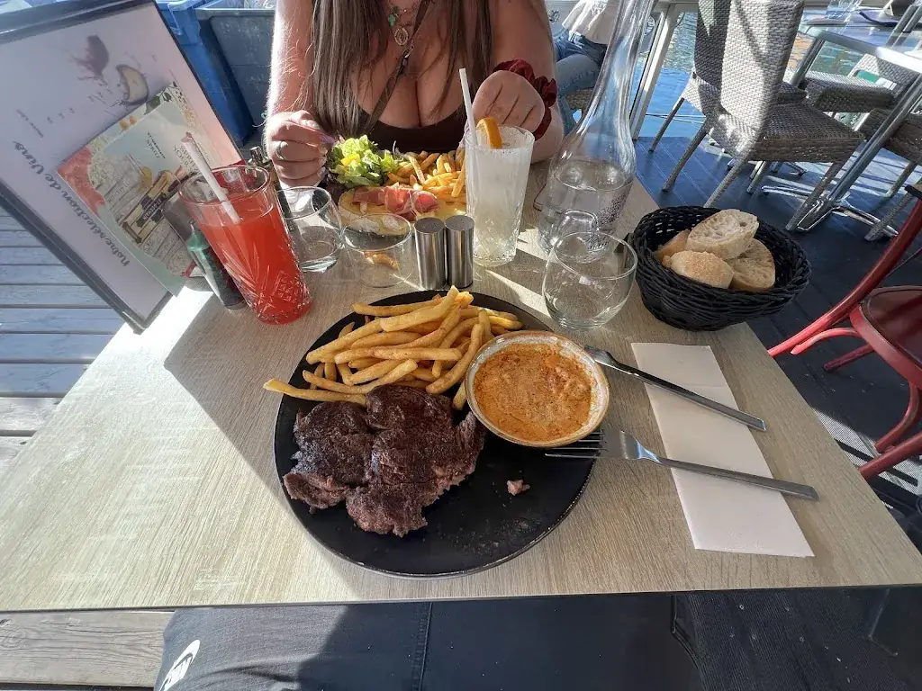 Louka H. _Phar’niente_Grau-du-Roi_review