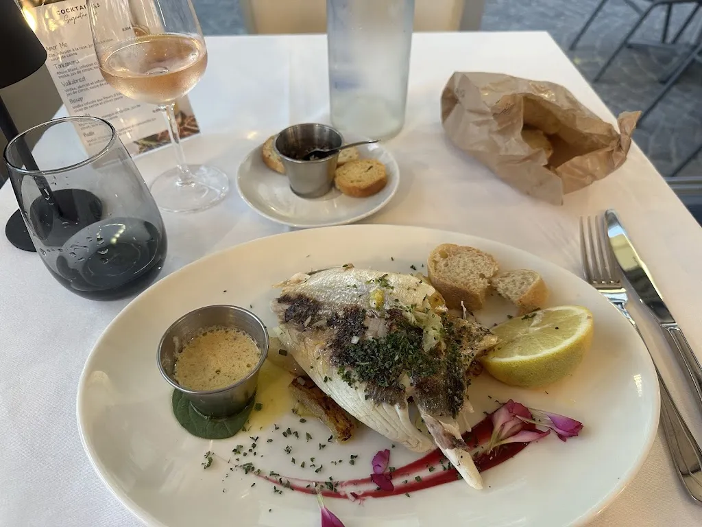 Beatriz Mendes_Restaurant du Port - Grau-du-Roi_Grau-du-Roi_avis