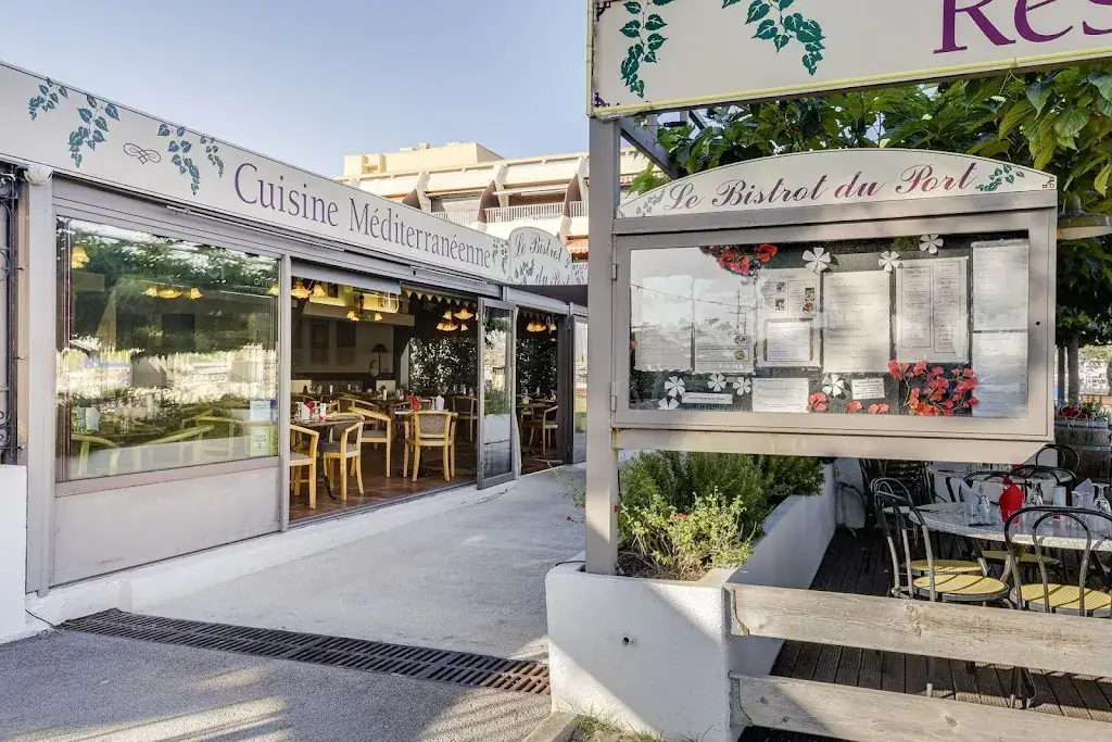 Le Bistrot Du Port SARL restaurant in Grau-du-Roi