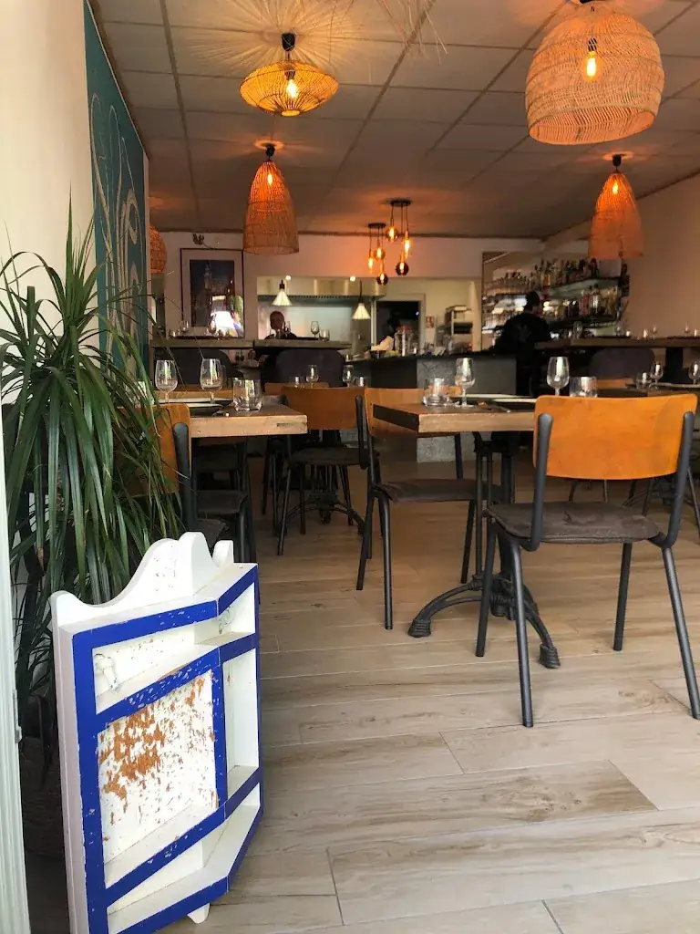 Chez Papé Frezal - Restaurant de Poissons_Grau-du-Roi_slider_image_1