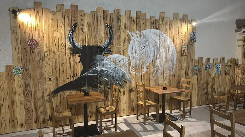 Broche't and beer_Grau-du-Roi_slider_image_1