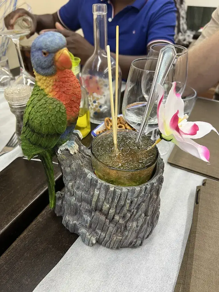 Yvon_Le Soleou (chez max)_Grau-du-Roi_review