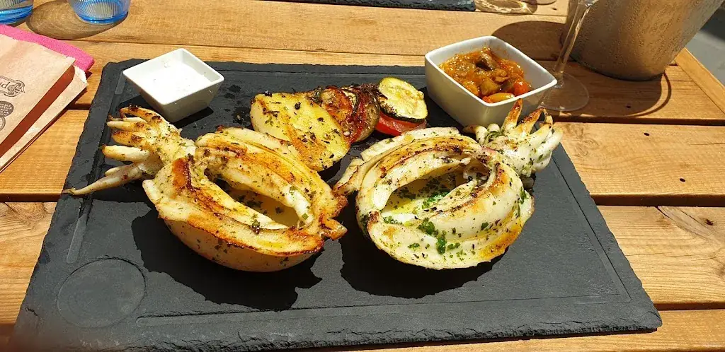 Lucile Gallot_La Grange O Vins_Lespignan_review