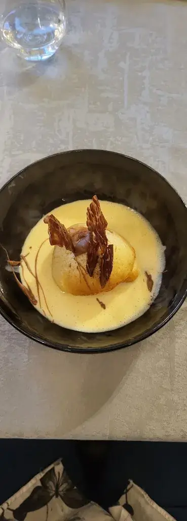 Merlin Lischke_Les Secrets de Celine_Lézan_review