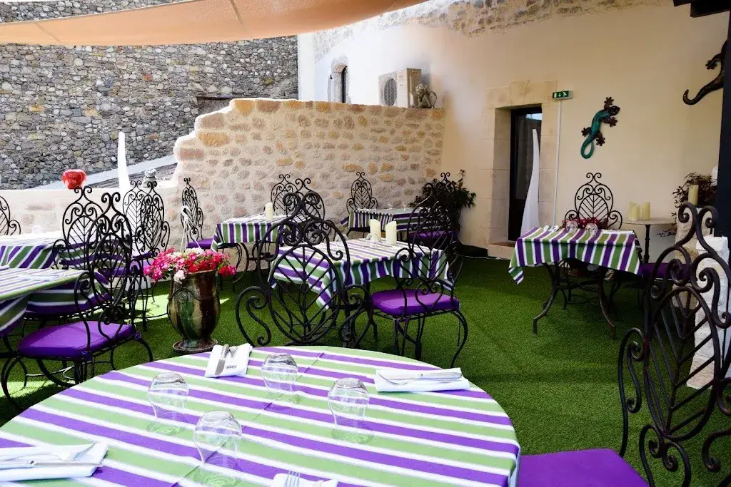 Les Secrets de Celine restaurante en Lézan