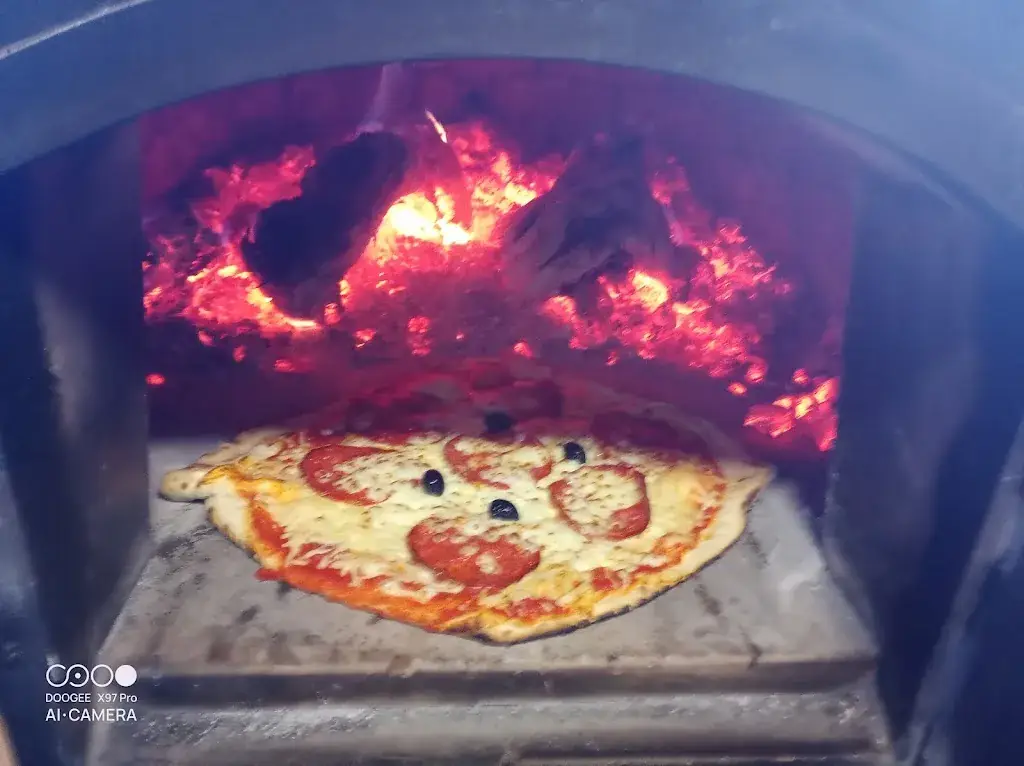 Menu_PIZZANA livraison,emporter pizza,burgers..._Lézan_image_3