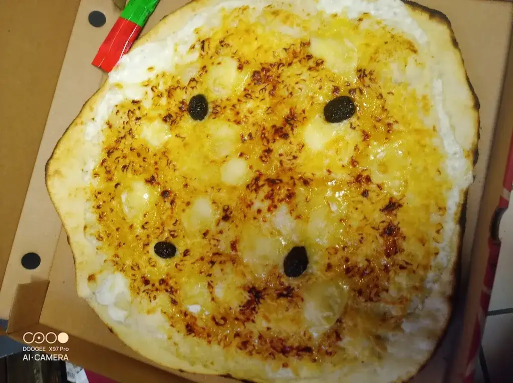 Menu_PIZZANA livraison,emporter pizza,burgers..._Lézan_image_8