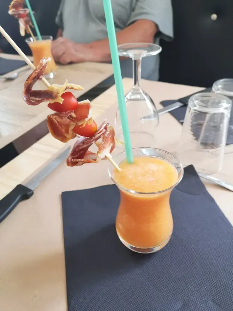 Sélima Mahdjoub_L'entre-potes_Crevant-Laveine_recensione