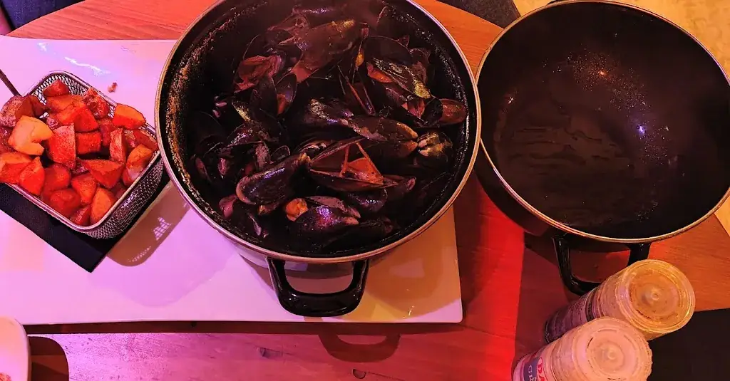 Ana Fenix_Villa Pampa_Castéra_review