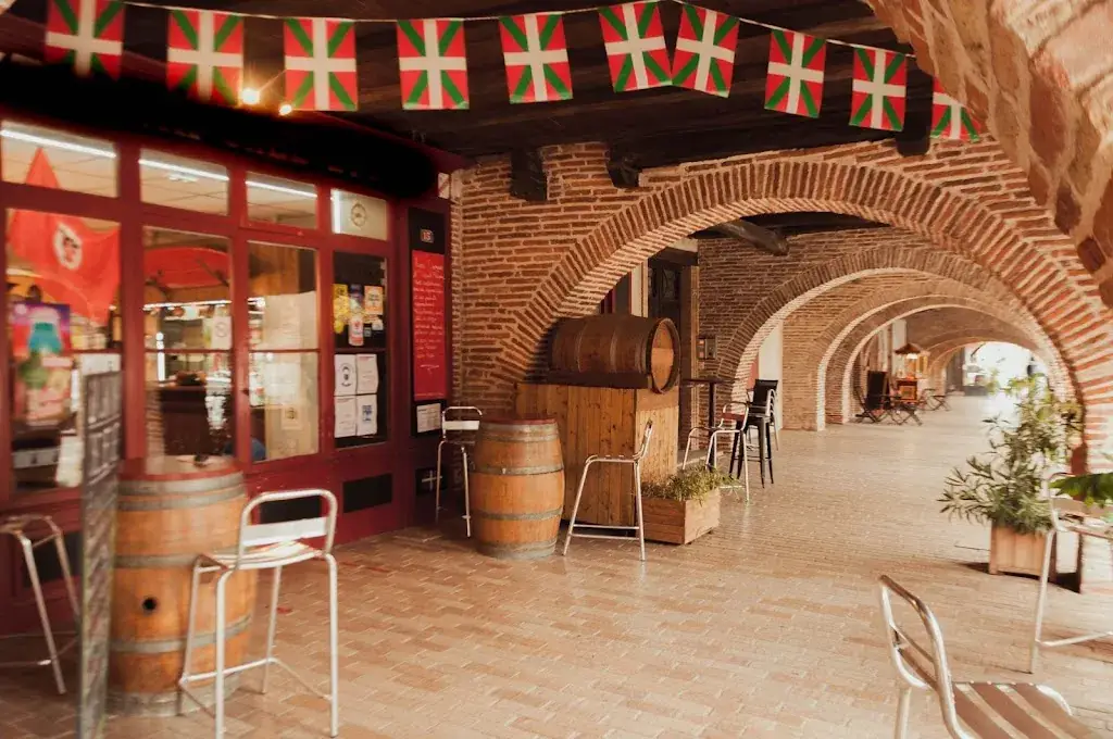 La Cantina chez Etche restaurant in Lisle-sur-Tarn