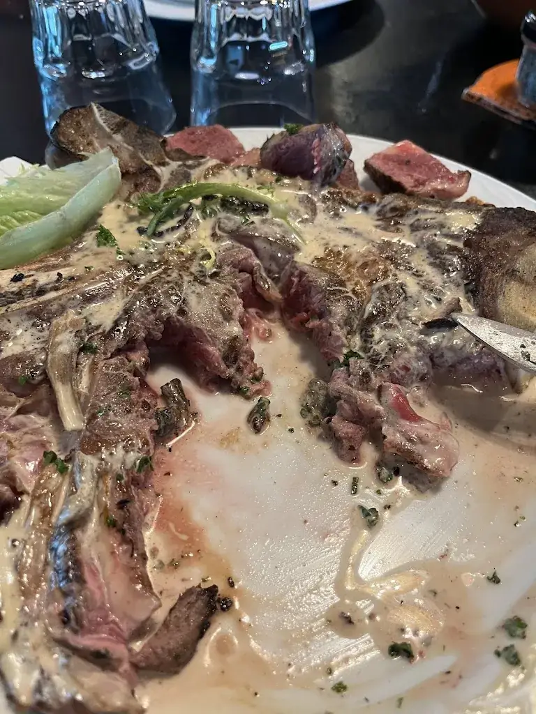 Alexander chernyshev_Chez Antoine_Angles_review