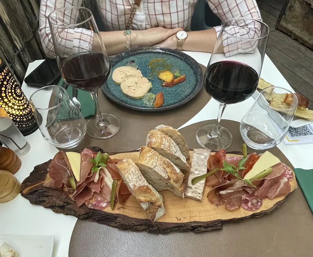 Menu_Vin Chez Moi_Angles_image_8