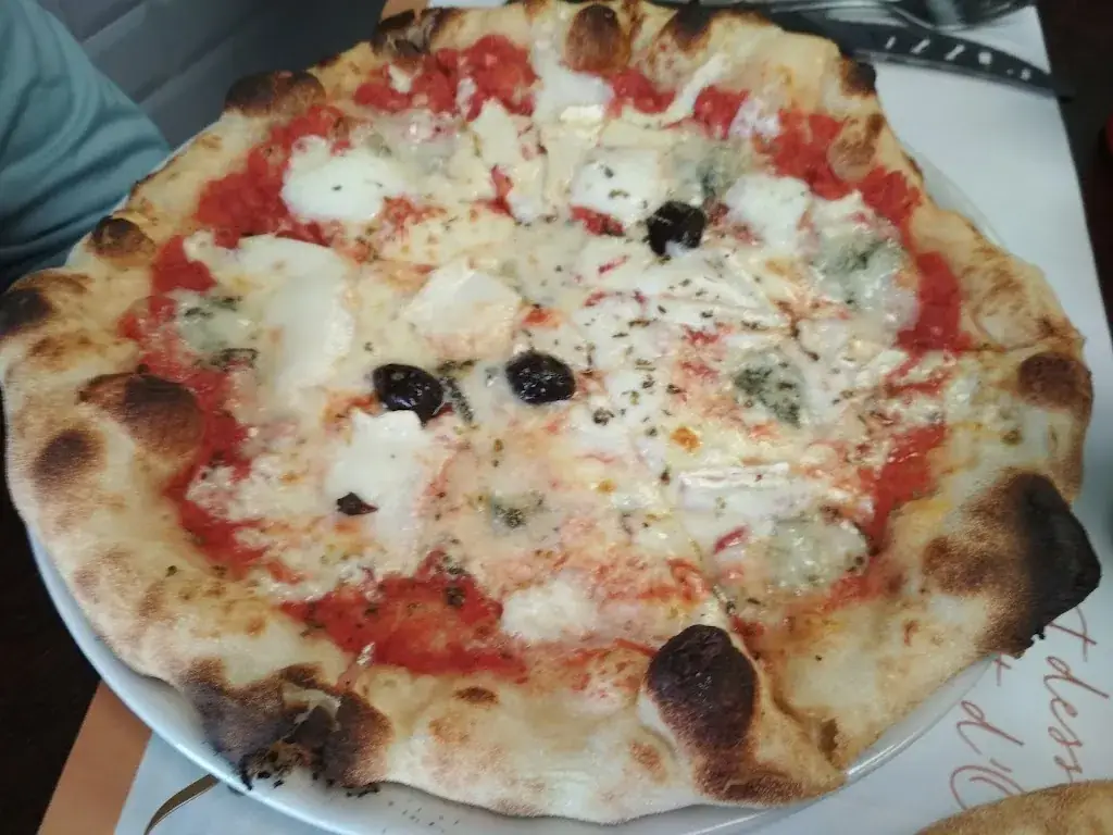 Menu_Pizza Concept_Angles_immagine_7