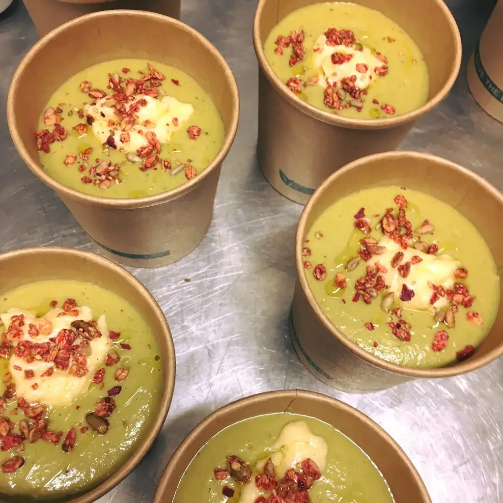 Menu_Chez Flore – Restaurant et à emporter – Les Angles 30133 – Les Priades_Angles_image_5