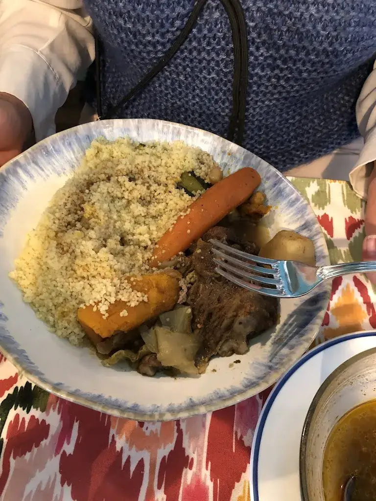 Fabrice Delorme_Chez Flore – Restaurant et à emporter – Les Angles 30133 – Les Priades_Angles_review