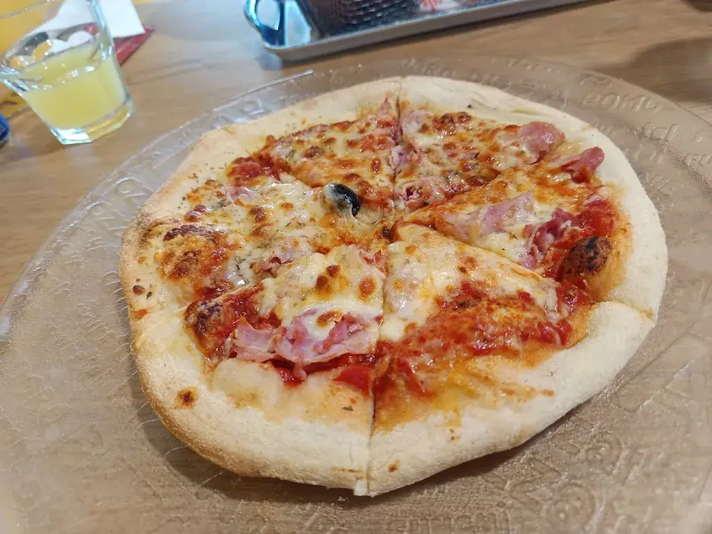 Jeff_Xtreme Pizza_Angles_review