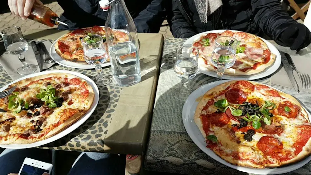 Menu_Restaurant Pizzéria Au Marché_Angles_image_5