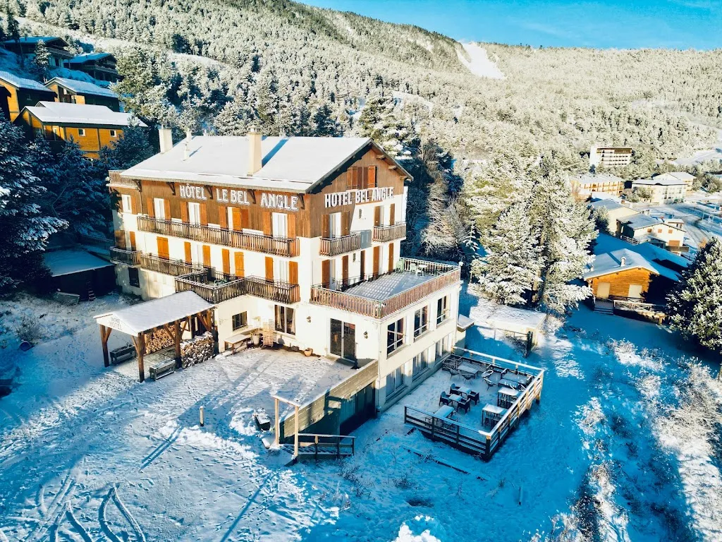 Hôtel le Bel Angle ristorante a Angles