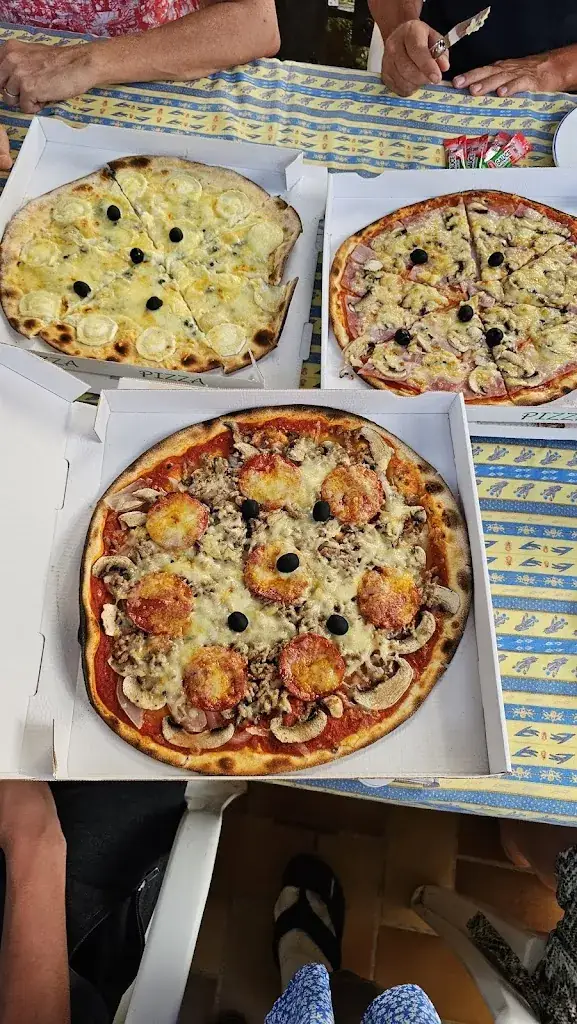 Menu_Pizza Luna Llupia_Llupia_image_5