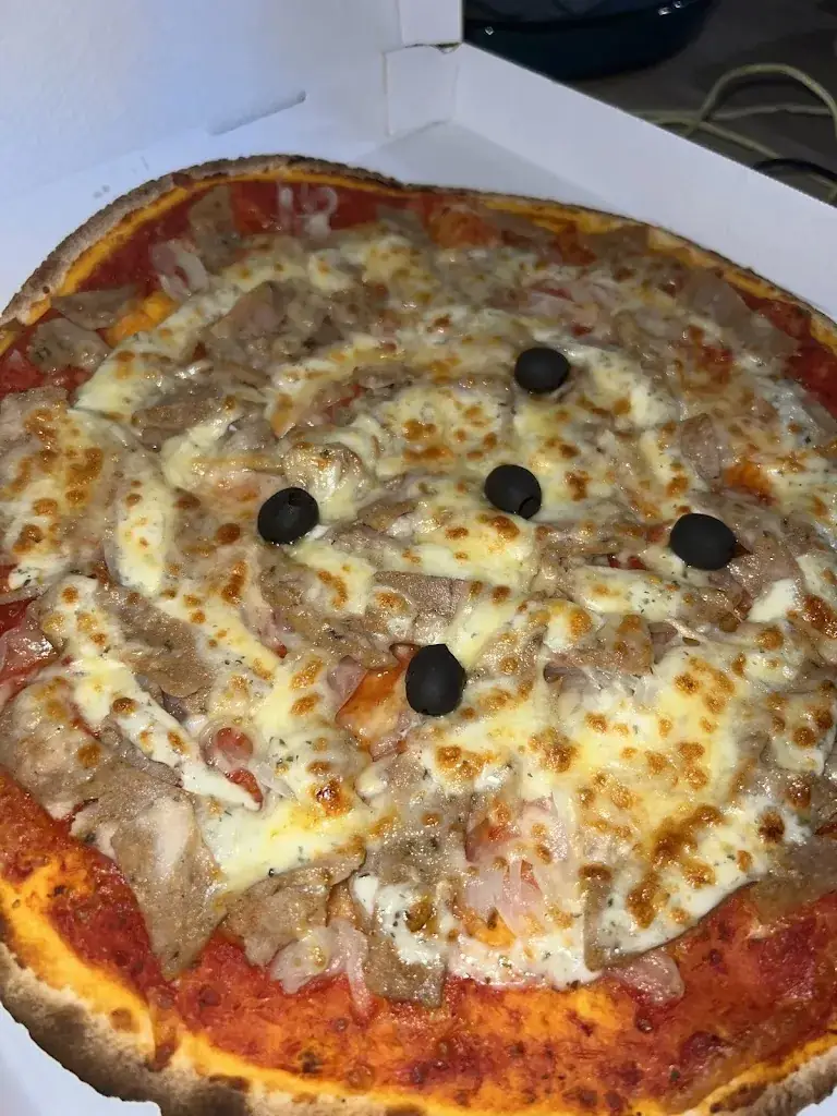 Menu_Pizza Luna Llupia_Llupia_image_8