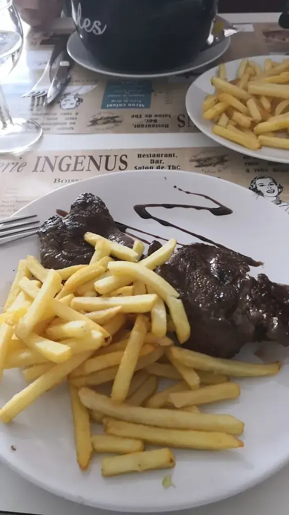 Brasserie Ingenus restaurant in Llupia