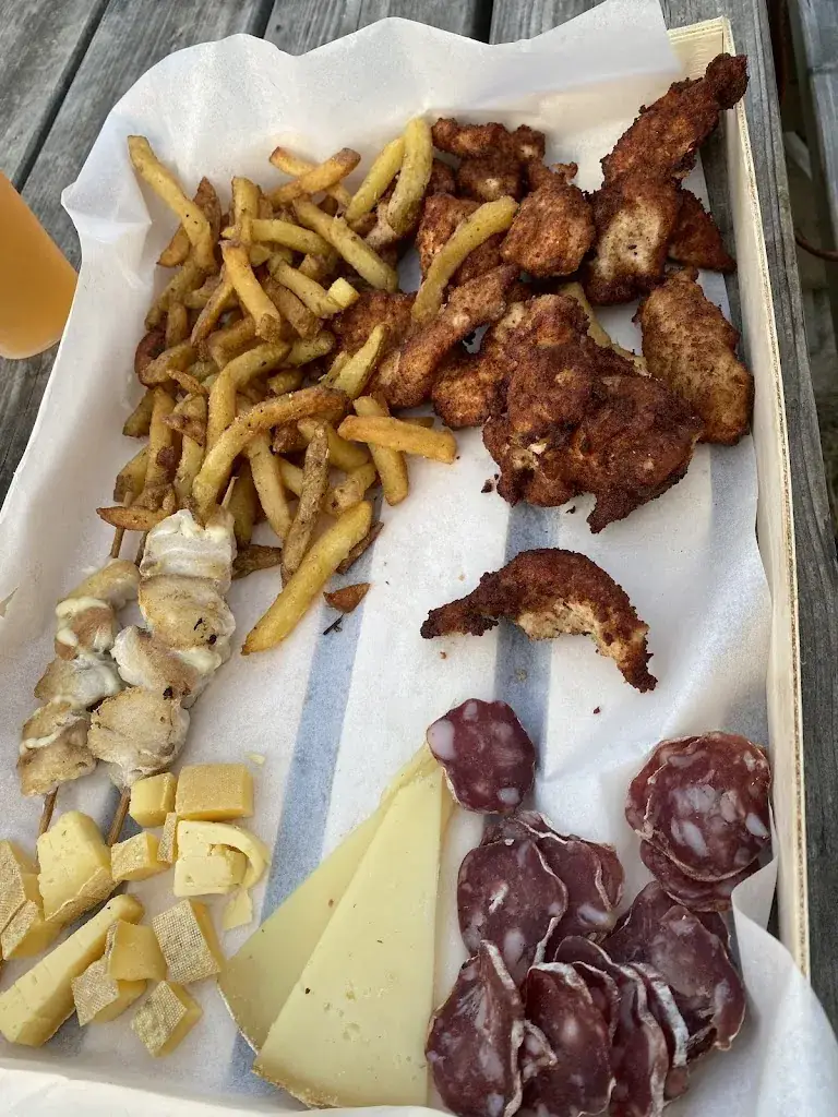 Menu_Guinguette des lacs de Sabatouse 