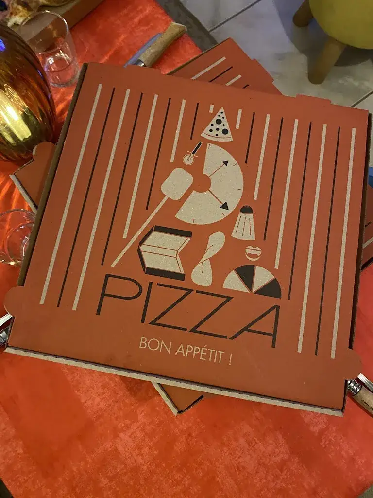 MADDLYN_Franzi Pizza_Longages_review