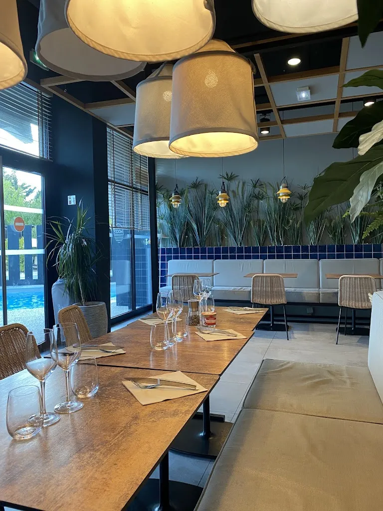 Viajero A la antigua_Restaurant - Bar LE MOOD_Lunel_review