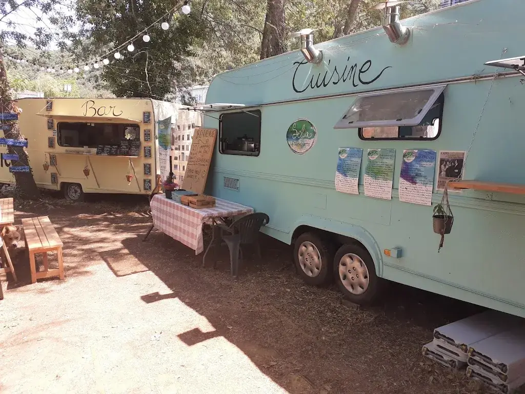 Julien Barbat_Guinguette Selva_Lodève_review